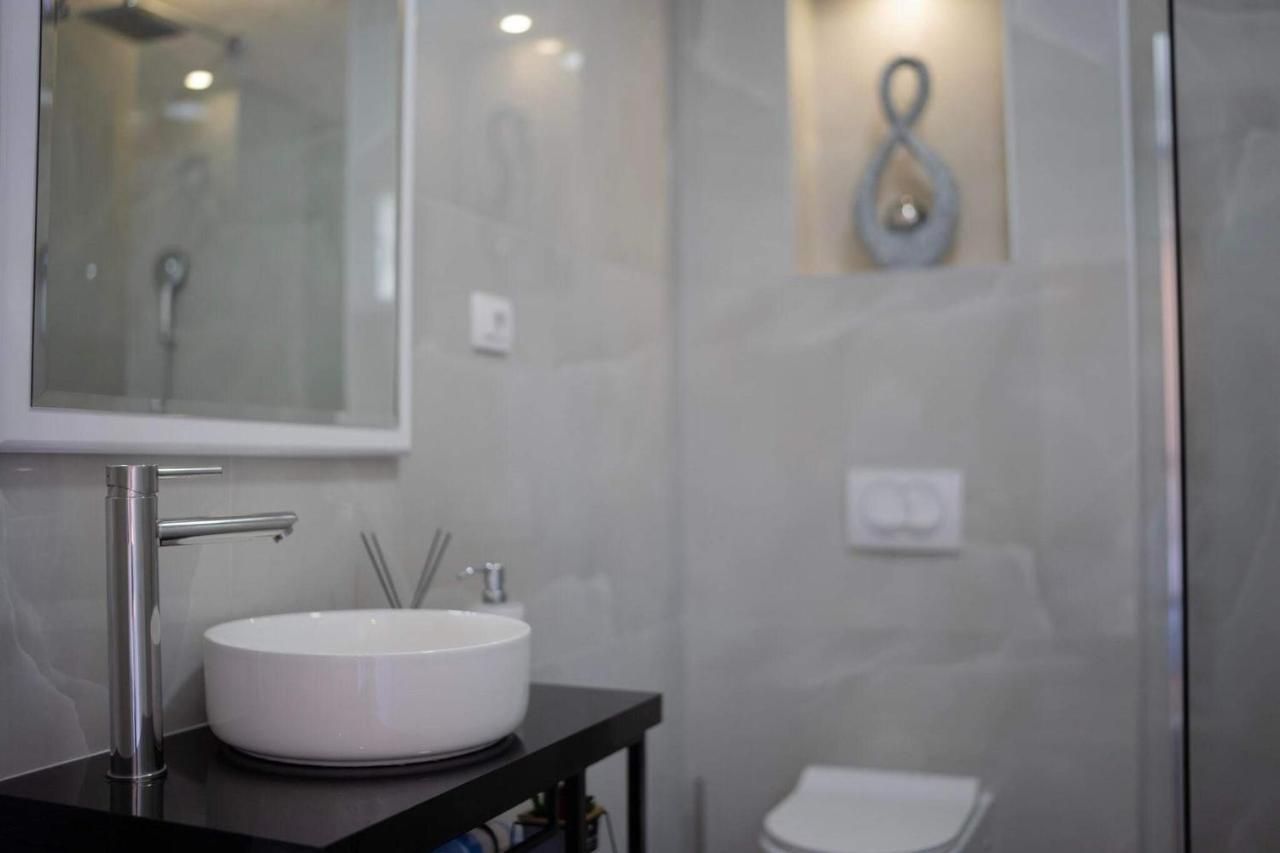 Apartment Romansa Мостар Екстер'єр фото